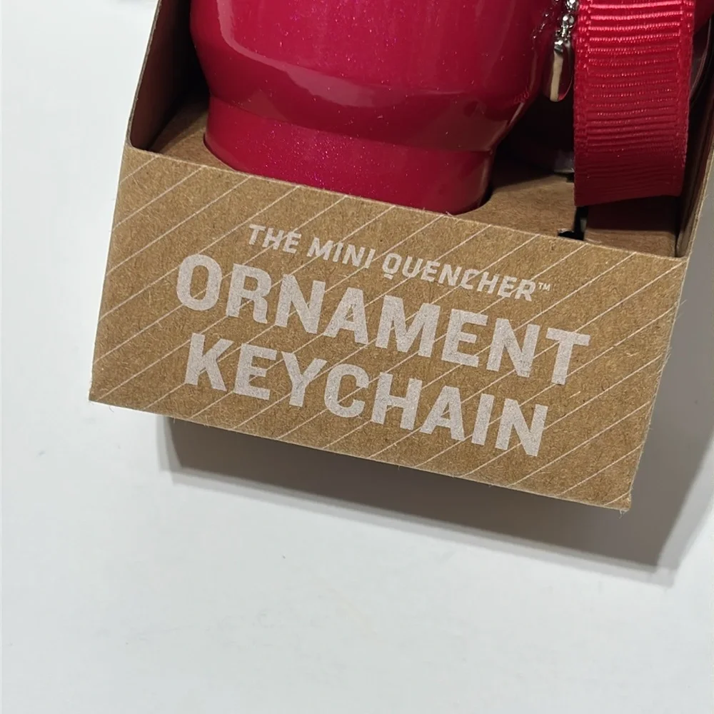 Stanley LIMITED EDITION 2024 Mini Quencher Keychain Ornament